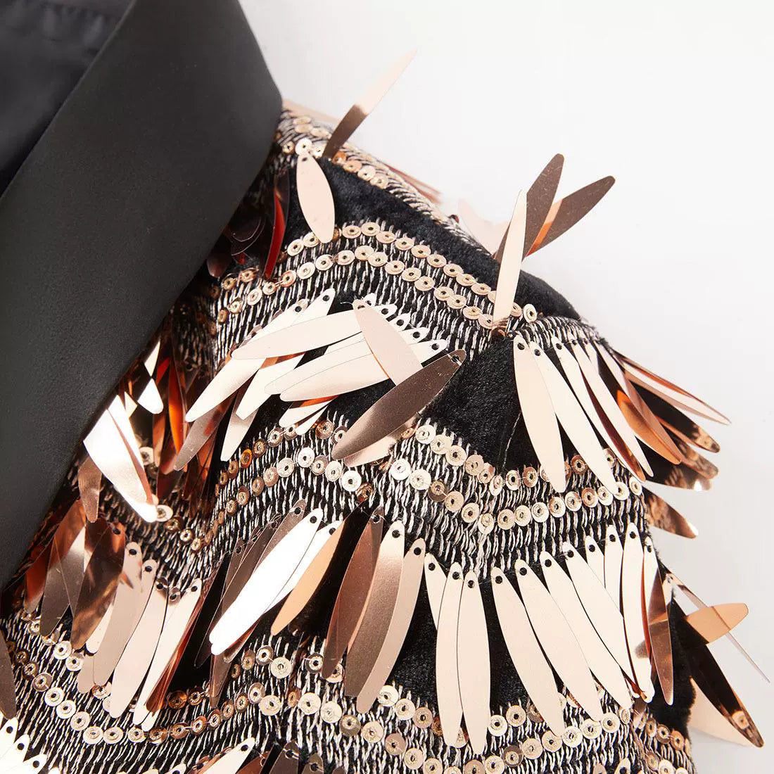 Gold Knight (Autumn/Winter Fashion Show 2024)